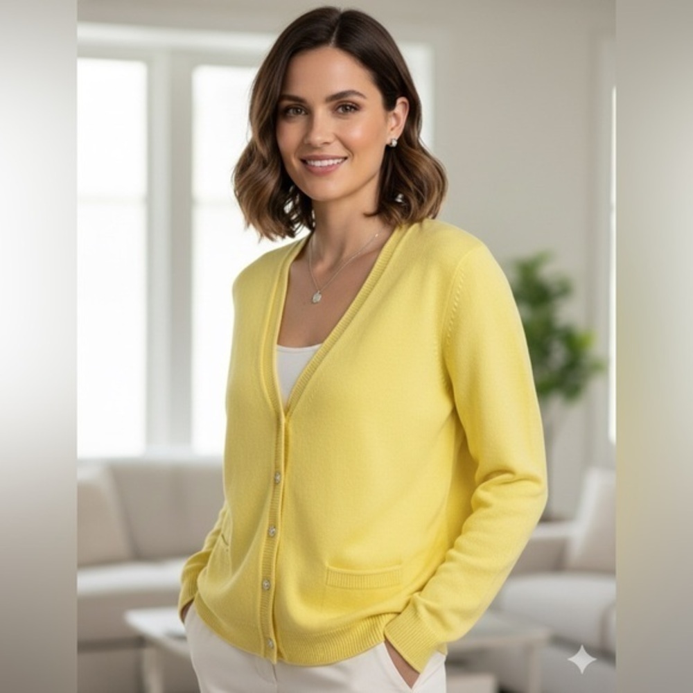 Malo Italy Women’s 44 Butter Yellow Cashmere Knit Cardigan Sweater Top US 8 10